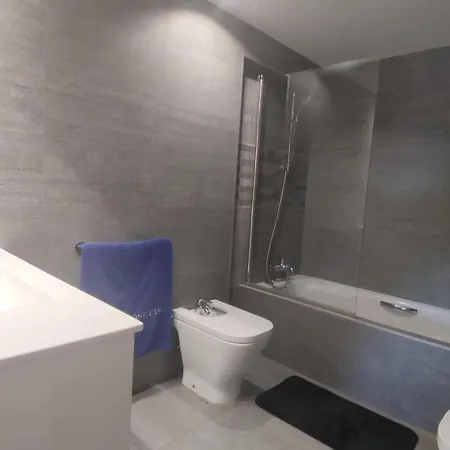 Moderno En El Centro De - Cerca De La Playa Y Parking Incluido - Es-209-54 Apartment *